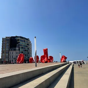 Apartment Gezellige 1 Slaapkamer, 3pers,strand,zee 50m, Ostende